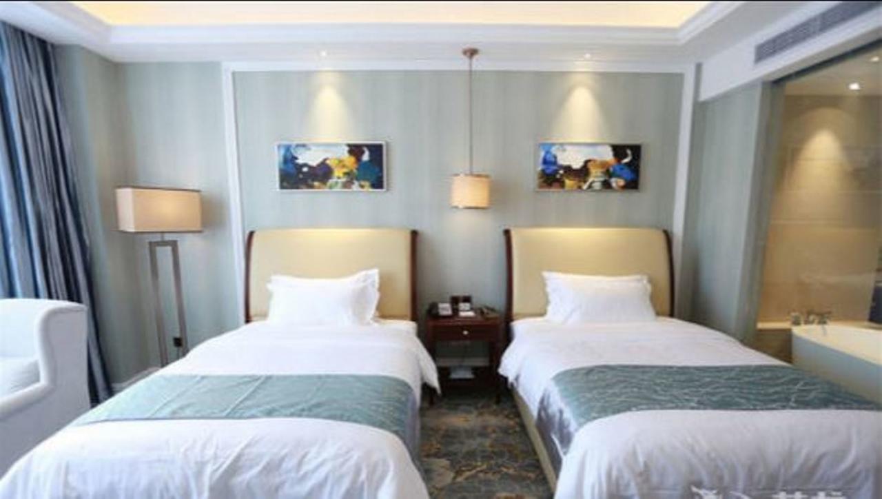 Jinqian Jiahua International Hotel Chishui  Екстериор снимка