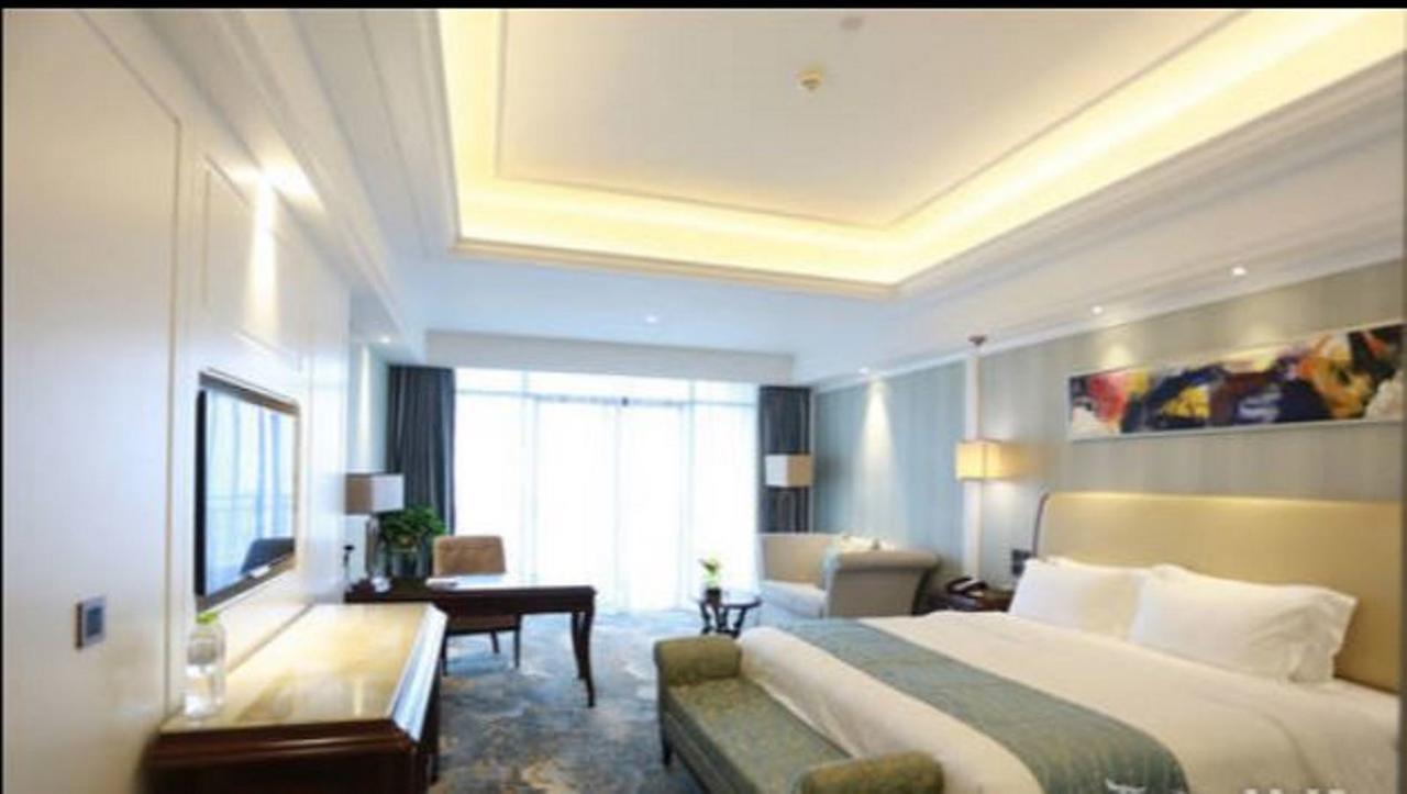 Jinqian Jiahua International Hotel Chishui  Екстериор снимка